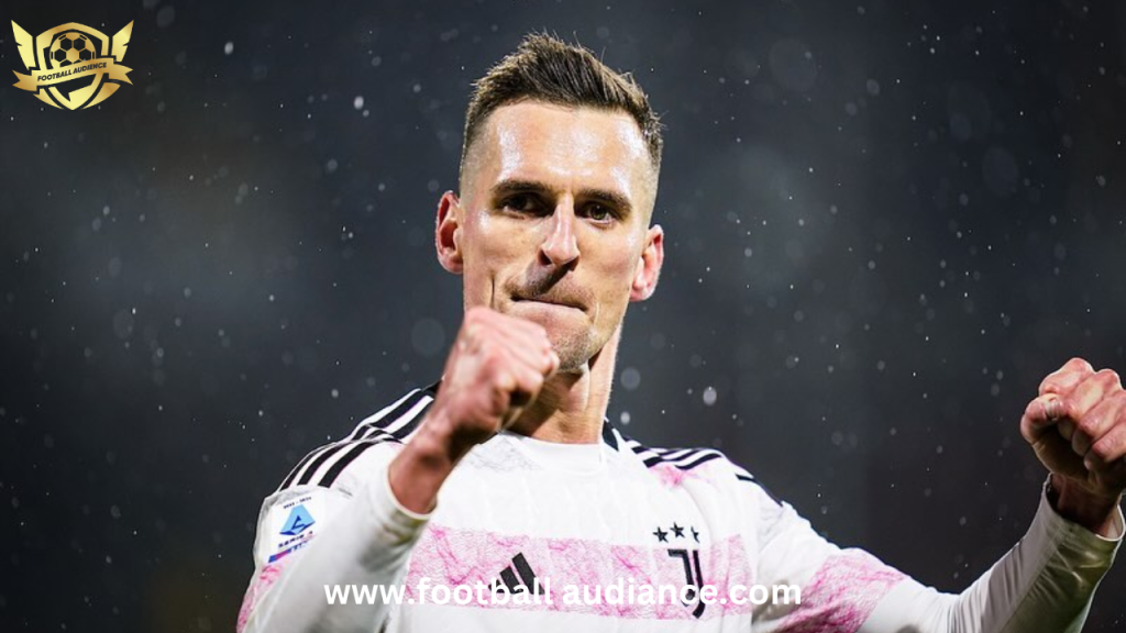 Arkadiusz Milik: The Versatile Forward