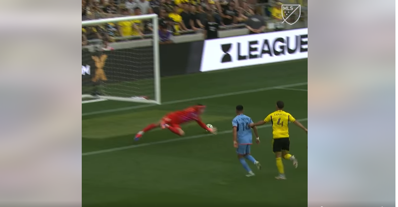 Alonso Martinez Sets Record
